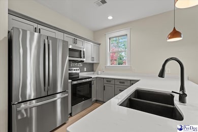 315 Railroad Ave, Florence, SC 29506 - photo 6