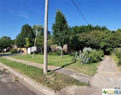 1813 Pleasant Ln, Copperas Cove, TX 76522 - photo 4