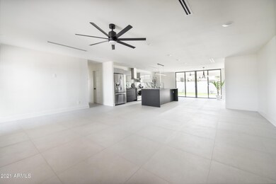 819 E Campus Dr unit 5, Tempe, AZ 85282 - photo 5