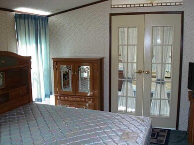 Master Bedroom. Large Mater !! With Plenty of Stor