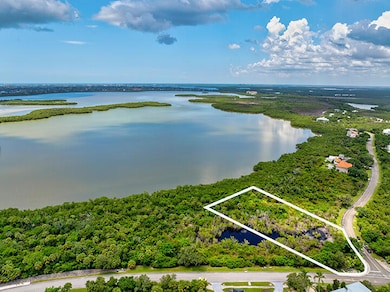 935 Whiskey Creek Dr, Marco Island, FL 34145 - photo 2