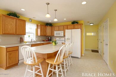 1536 Lillyview Ct SW, Wyoming, MI 49509 - photo 6