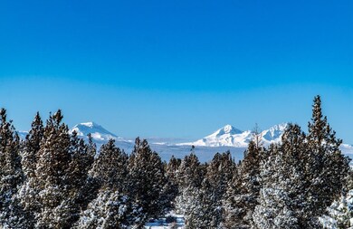64119 Hunnell Rd, Bend, OR 97703 - photo 3