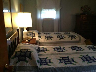 515 Carter Ave, Indiana, PA 15701 - photo 7