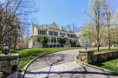 002-Front_View-2640612-large