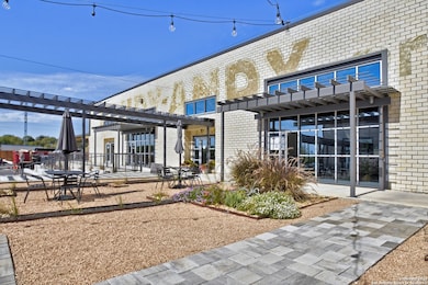 215 Coca Cola Place unit 302, San Antonio, TX 78219 - photo 6