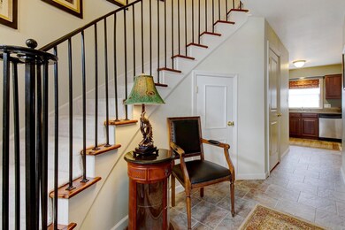 2862 Chateau Place-24
