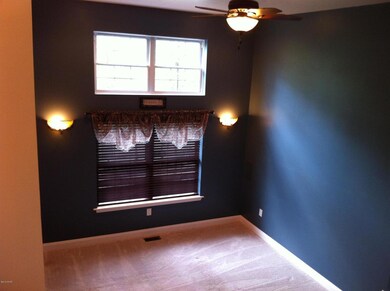 241 Avalanche Ln unit 1, Drums, PA 18222 - photo 6