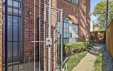 4508 University Blvd unit D, Dallas, TX 75205 - photo 2
