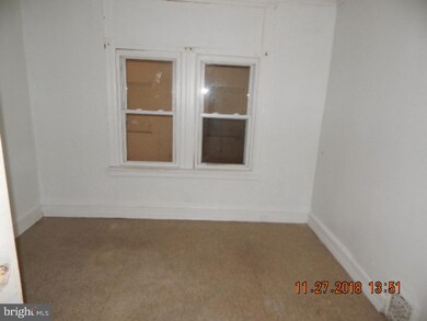 416 N 27th St, Camden, NJ 08105 - photo 5