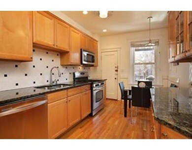 14 James St unit 4, Brookline, MA 02446 - photo 3