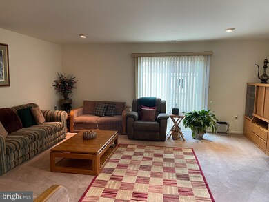 8 Spyglass Ct, East Windsor, NJ 08520 - photo 2