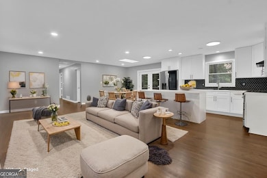 3122 Vandiver Dr, Marietta, GA 30066 - photo 5