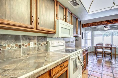 Kitchen_2