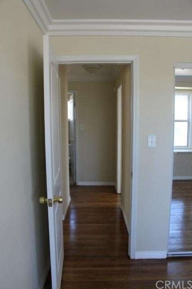 11812 Belhaven Ave, Los Angeles, CA 90059 - photo 4