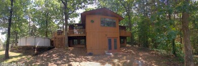 Back of house - walk out to the Lake