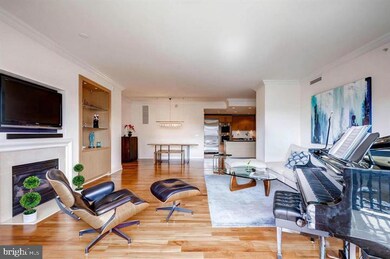 The Ritz-Carlton Residences, Baltimore, MD 21230 - photo 6