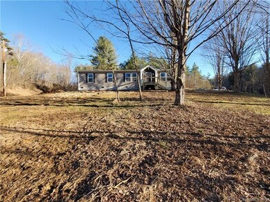 14 Frank Lawson Ln, Leicester, NC 28748 - photo 4