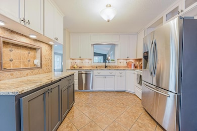 2202 15th Ave S, Fargo, ND 58103, USA-9.jpg