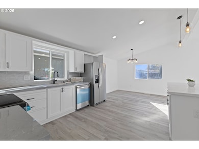 1901 SE Minter Bridge Rd unit 20, Hillsboro, OR 97123 - photo 5