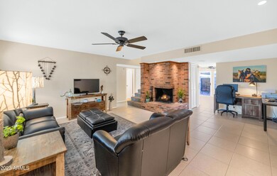 1734 W Claremont St, Phoenix, AZ 85015 - photo 3