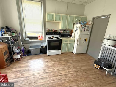 138 W Main Ave, Myerstown, PA 17067 - photo 6