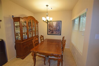 5225 Mcgrath Dr, Alvin, TX 77511 - photo 6