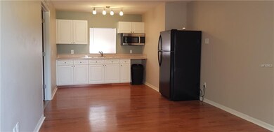 121 Coco Plum Dr unit B, Davenport, FL 33897 - photo 3