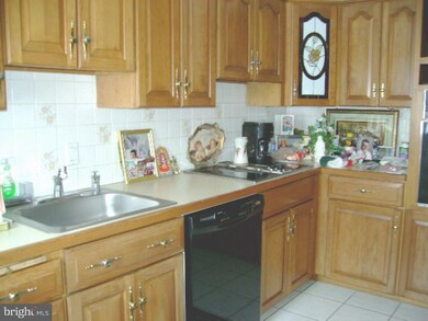 79 Todmorden Dr, Rose Valley, PA 19086 - photo 5