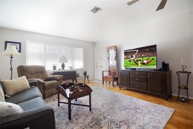 7077 Lafayette N, Pinellas Park, FL 33781 - photo 5