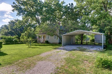 2133 W High St-1