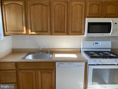 108 Whitman Ave, Collingswood, NJ 08108 - photo 6