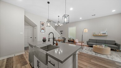 8430 Berry Green Ln, Houston, TX 77022 - photo 2