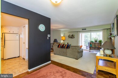 502 Old Forge Crossing, Devon, PA 19333 - photo 7