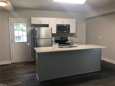 835 W 38th St, Norfolk, VA 23508 - photo 5