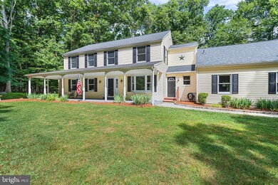 675 Featherbed Ln, Garnet Valley, PA 19060 - photo 2