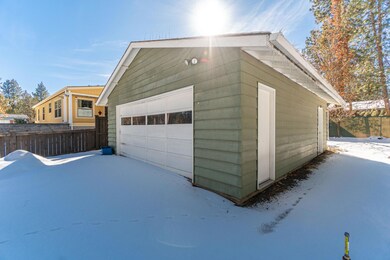 19803 Mahogany St, Bend, OR 97702 - photo 6