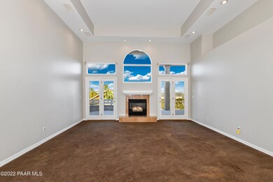 009_Living Room