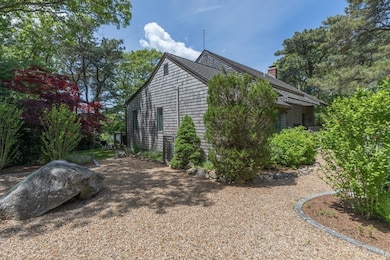 10 Wood Duck Way, Oak Bluffs, MA 02557 - photo 2