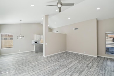 6-web-or-mls-N 92nd Ave-1805-006