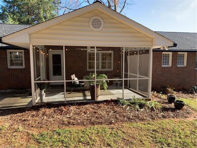 Screened in Patio