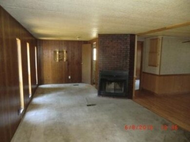201 N True St, Griffith, IN 46319 - photo 2