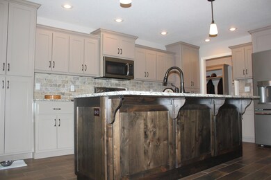 Kitchen Pic 1