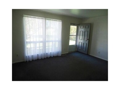 401 E Bidwell Ave, Muncie, IN 47303 - photo 3