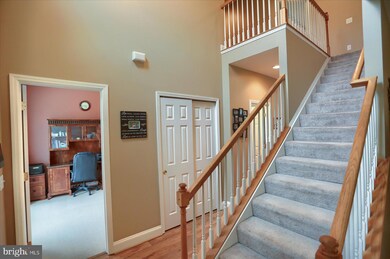2385 Dewey Ln, Enola, PA 17025 - photo 7