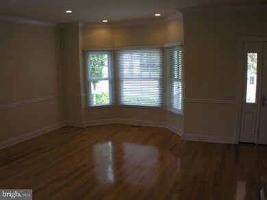 22 Centre St, Haddonfield, NJ 08033 - photo 2