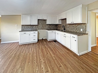 181 Bell Dr, Danville, VA 24541 - photo 7