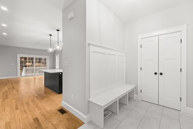 27 Leonard St unit 27, Bridgewater, MA 02324 - photo 3