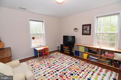 44001 Silverwood Ln, California, MD 20619 - photo 5