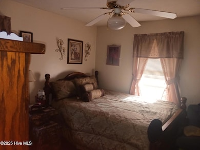 Bedroom (1)